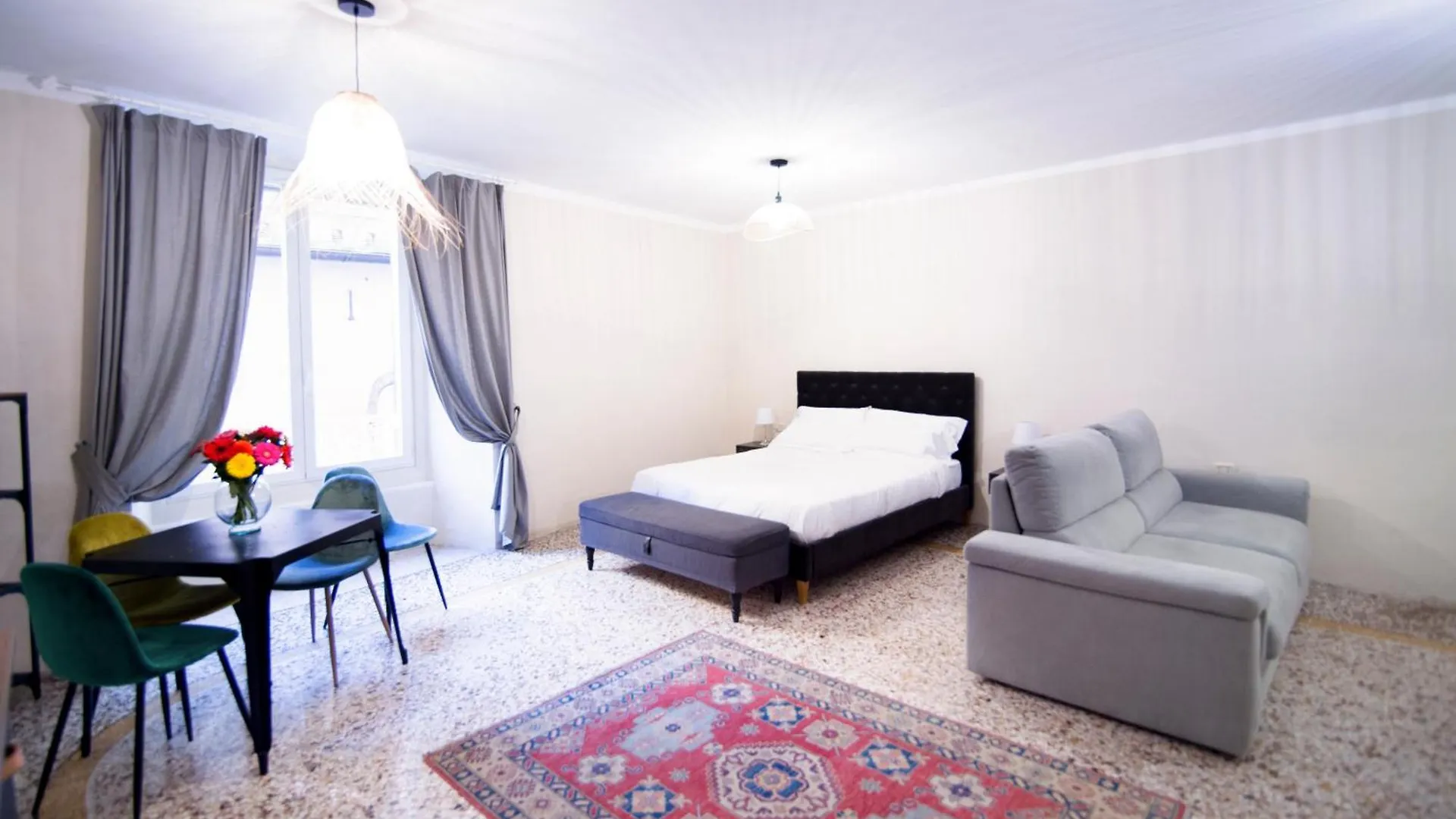 La Piazzetta Rooms & Apartments Genua Italië