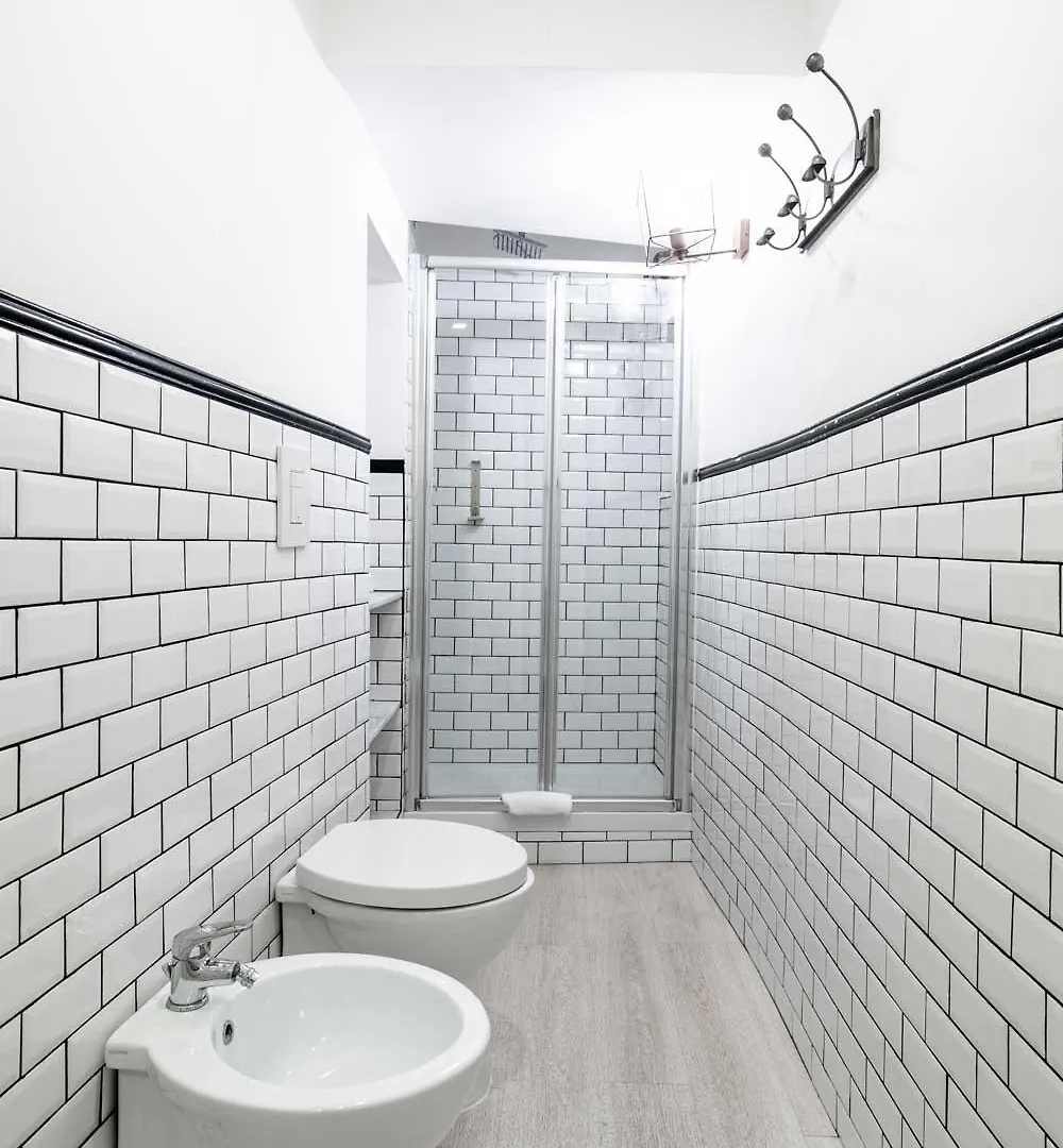 La Piazzetta Rooms & Apartments Genoa