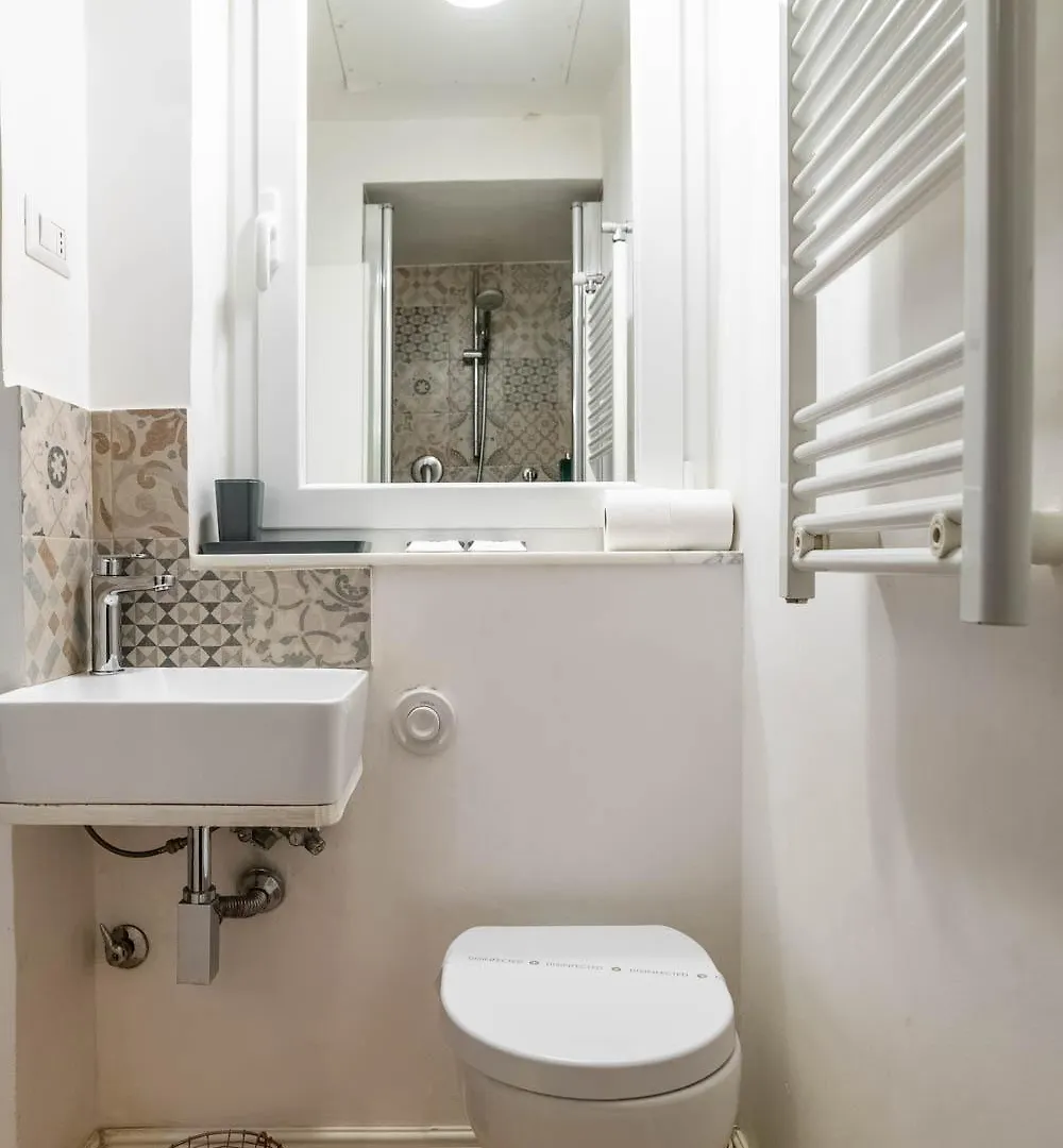 La Piazzetta Rooms & Apartments Genoa Guest house